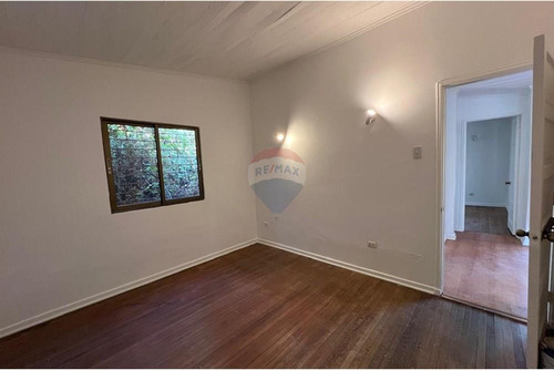 2d 1b Con 4000 M2 Terreno. Galpón 21 M2