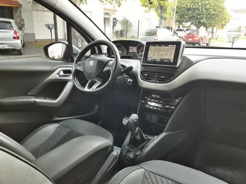 Peugeot 208 1.6 Feline 2019
