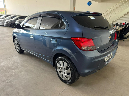 Chevrolet Onix 1.4 MPFI LT 8V FLEX 4P MANUAL
