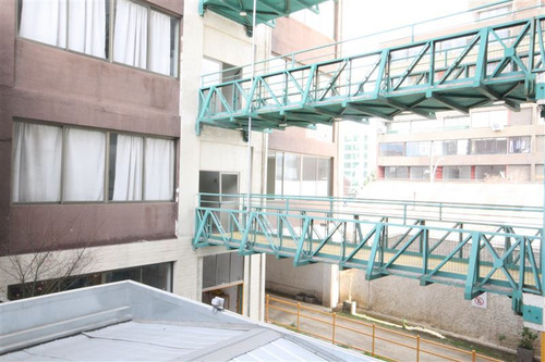 Edificio Con Uso Variado De Suelo Pleno Barrio Universitario
