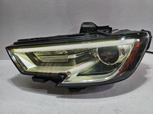 Faros Audi A3 Ámbar 2017-2020 Completos Ambos Lados (Usado)