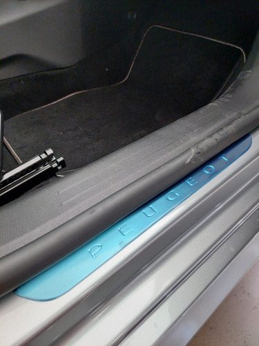 Imagen 15 de 19 de Nuevo Peugeot 208 Allure Tiptronic Mc