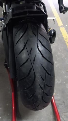 Yamaha R6