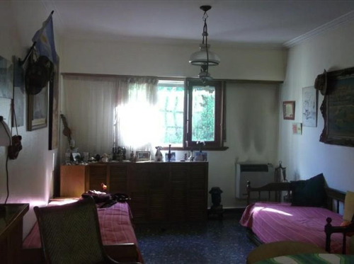 Quinta De 3 O 4 Amb, 3 Baños Parrilla Gran Parque Con Pileta Y Arboles - Gonzalez Catan
