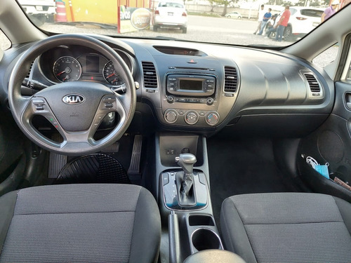 Imagen 11 de 11 de Kia Forte 2.0 L At 2018
