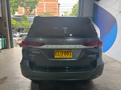 Toyota Fortuner 2.8