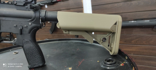Imagem 4 de 5 de Airsoft Rifle M4 Ar15 Neptune 8 Sd Dual Tone + Acessórios