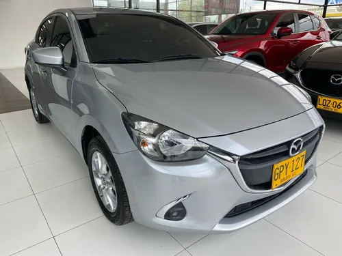 Mazda 2 2 touring at