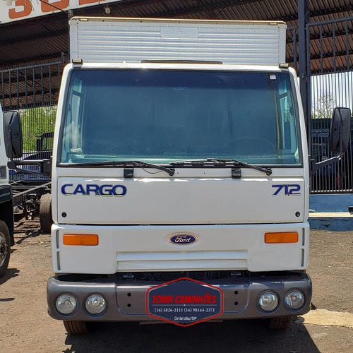 Ford Cargo 712