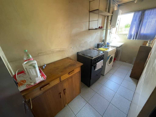 Vendo Amplio 3 Dor+1 Baño Con Estacionamiento (108620)