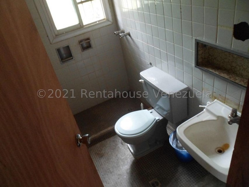 Imagen 10 de 14 de Casa En Venta Los Chorros Cod. 21-18122-y Ymanol Elizalde 0414-3227631