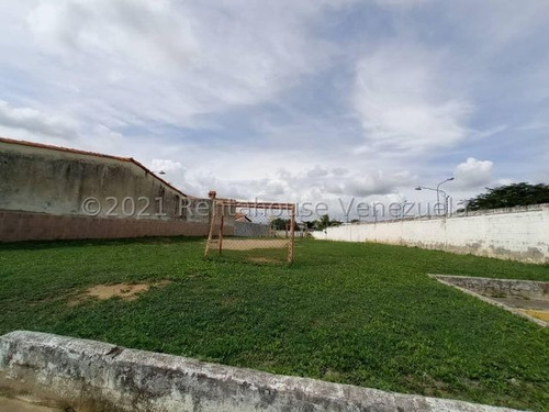 Imagen 6 de 30 de Casa En Venta En La Piedad Cabudare Lara 0-4-2-4-5-9-3-7-5-4-2, 3 Habitaciones, 2 Baños, Código: 22-6320