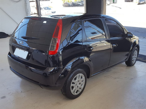 Ford Fiesta 1.6 Rocam Se Plus Hatch 8v Flex 4p Manual