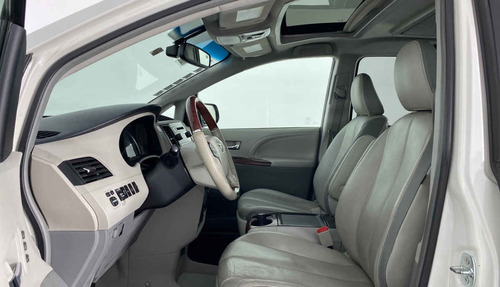 Imagen 2 de 15 de 47478 - Toyota Sienna 2014 Con Garantía At