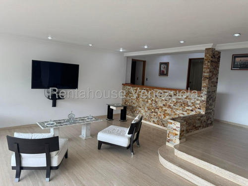 Apartamento Remodelado En Alquiler En Sebucan 232 Mtrs2 Pd