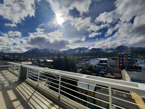 Imagen 5 de 5 de Con Vista A Las Montañas! Monoambiente Temporal Ushuaia!