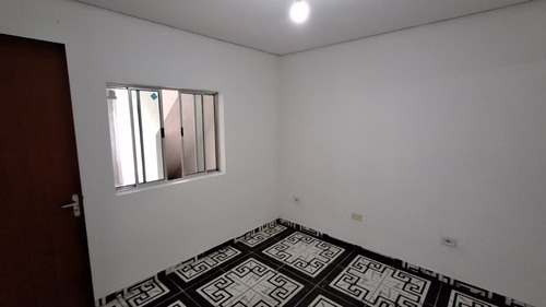Imovel Com 4 Casas De 3 Cômodos Banheiro Quintal E Garagem