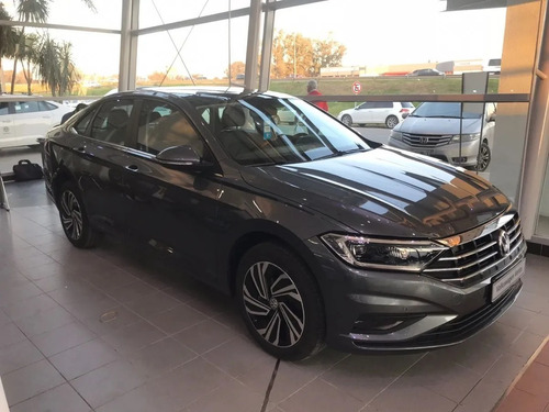 Volkswagen Vento Highline 250 Tsi At Lucas Semini
