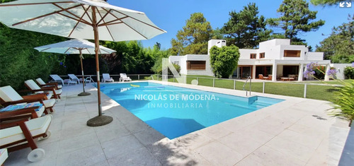 Espectacular Casa En Venta En Golf, Punta Del Este