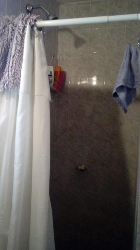 Se Vende En San Bernardo Centro Chalet Tres Ambientes Dos Dormitorios F: 9337