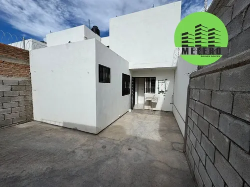 Casa En Venta En Fracc. Hacienda De Tapias 3