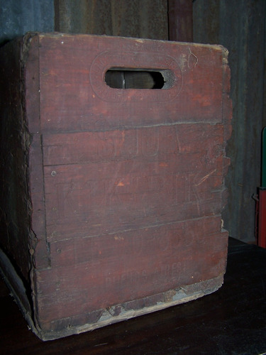 Cajon Madera Antiguo Con Sifones Soda Justo Borrajo Kikiriki (Usado)