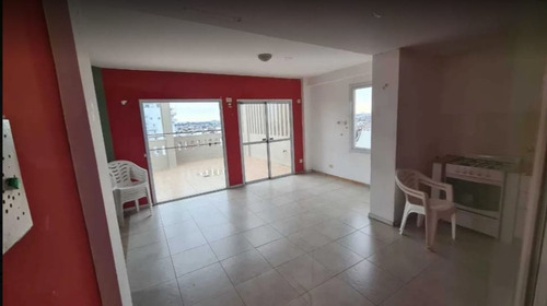 Imagen 6 de 6 de Venta Monoambiente Caseros Centro Cochera Baulera