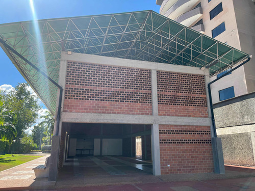 Se Vende Penthouse Frutas Condominiums Red Granada Guatire