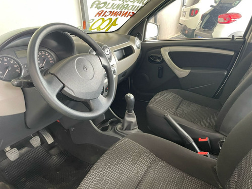 Renault Sandero 1.0 16v Expression Hi-flex 5p