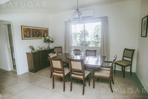 Imagen 12 de 30 de Venta En Oportunidad - Casa En Sausalito - Bayugar Negocios Inmobiliarios