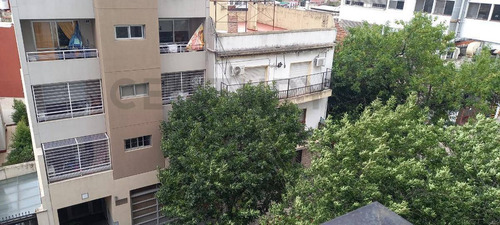 Imagen 2 de 11 de Venta V. Del Parque Departamento De 2amb Al Frente Con Cochera Y Sum