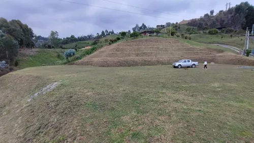 Lote Sector Aeropuerto Vda San Jose En Condominio 3.800mts2