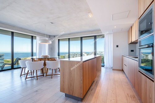 Surfside - 3 Suite + Den