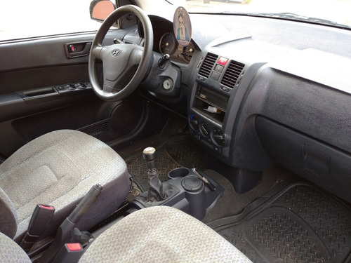 Imagen 11 de 16 de Hyundai Getz Gls - Sincronica