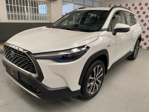 Imagen 1 de 18 de Toyota Corolla Cross 1.8 Seg Hybrid Cvt 2022
