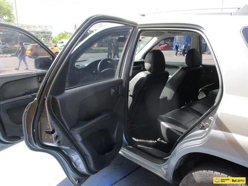 Kia New Sportage Lx 4x2 2000cc Mt Aa