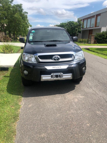 Toyota Hilux Sr 4x2