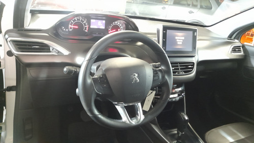Peugeot 2008 1.6 Feline Tiptronic