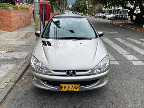 Peugeot 206 2007 Automatico 1.6
