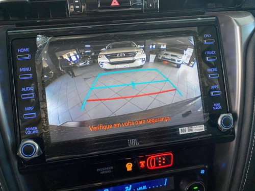 Imagem 12 de 13 de Toyota Hilux Sw4 2.8 D-4d Turbo Diesel Srx 7l 4x4