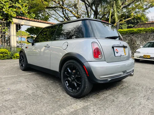 Mini Cooper 1.6 R50 Std Coupe