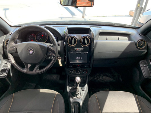 Imagen 5 de 11 de Renault Duster Privilege 2.0 2016