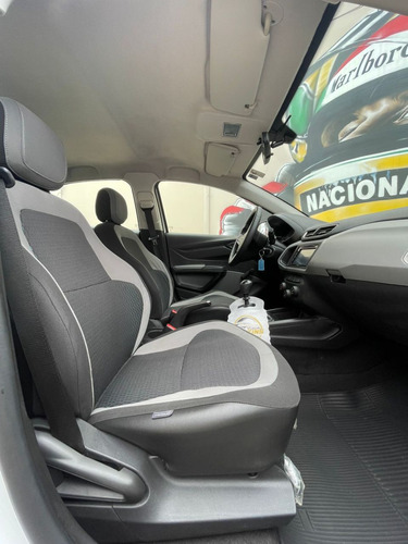 Chevrolet Onix Hatch 1.0 4P FLEX LS