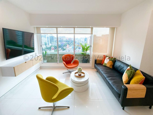 Carla Gonzalez Remodelado Apartamento En Venta En El Rosal Mls #24-22780   Sl