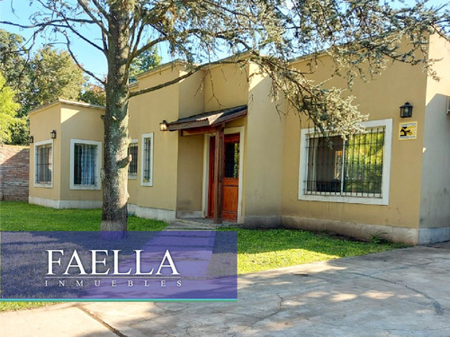 Imagen 2 de 14 de Venta Casa Leloir Udaondo Jardín Pileta Parrilla 2 Dormitori