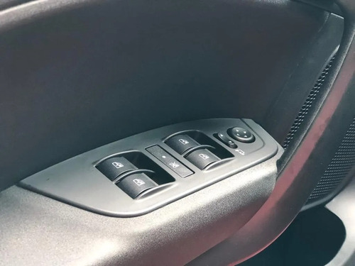 Imagen 13 de 25 de Fiat Cronos 2023 Colores Versiones Disponibles Tomo Usado P