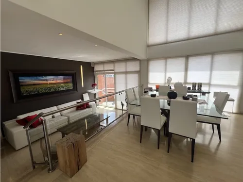 Town House Loma Linda 304m2