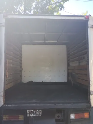 Camion Mercedes-benz 710, Año 1995, Con Caja Y Equipo/frio.