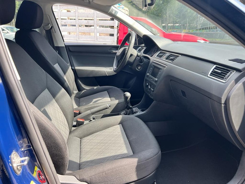 Imagen 13 de 15 de Seat Toledo 2017 1.6 Reference Mt