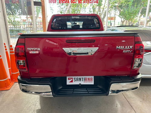 Imagen 4 de 14 de Toyota Hilux (l16) 2.8 C/d 4x4 Tdi Srv 177cv